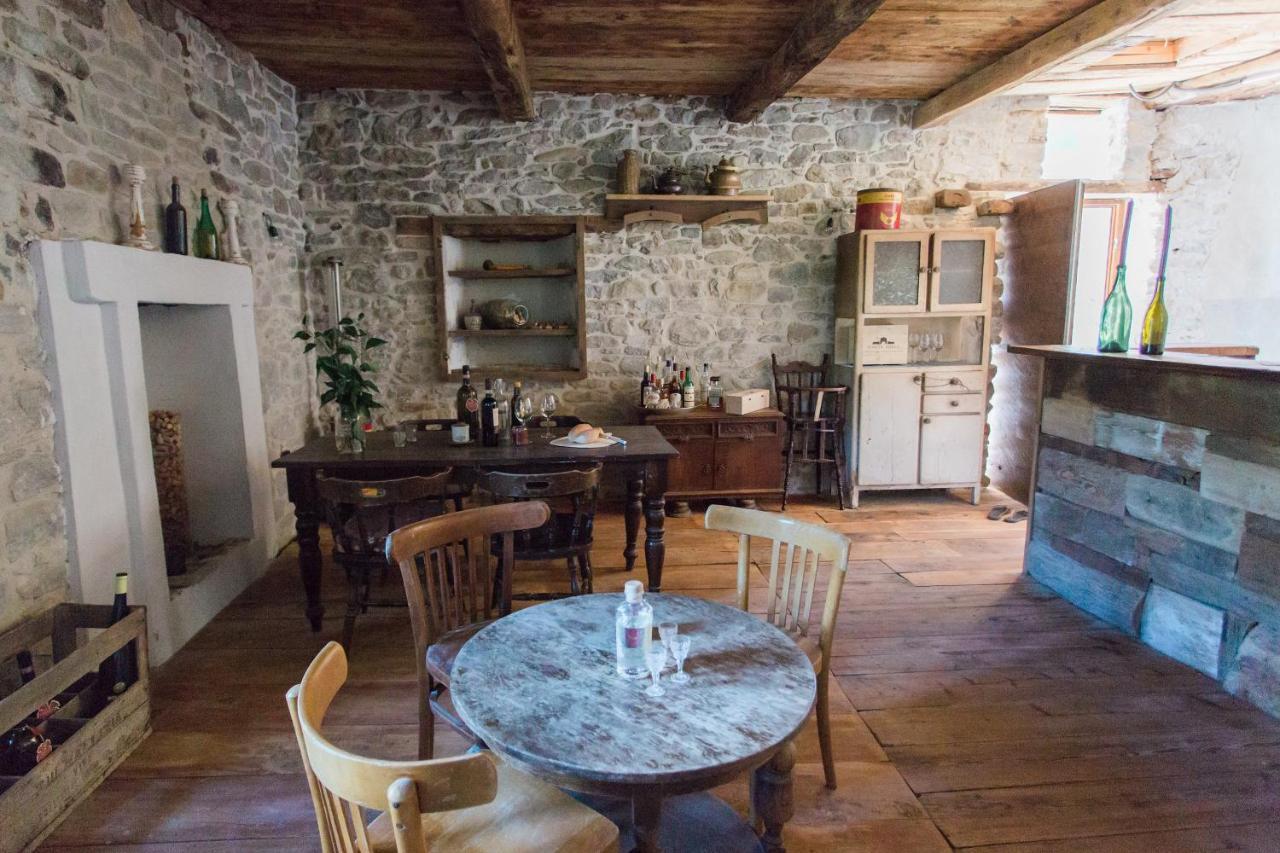 B&B Barbaia Levice Екстер'єр фото